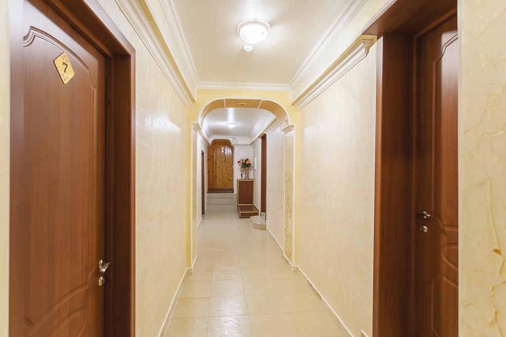 Kristall Hotel Dombaj Zewnętrze zdjęcie